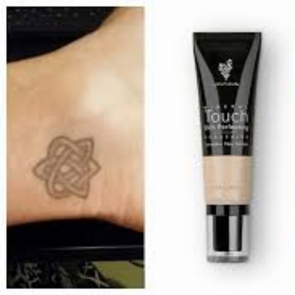 Younique Touch Mineral Skin Perfecting Concealer - Picture 3 of 4